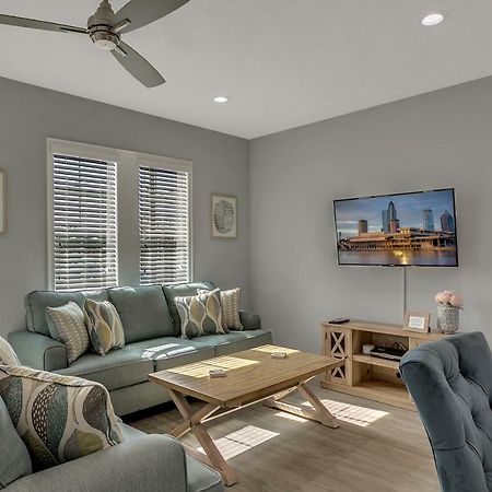 Appartement New 3/2 Duplex Minutes From Heart Of Tampa -Unit B Extérieur photo