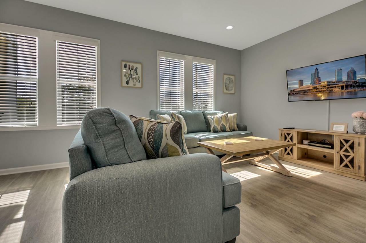 Appartement New 3/2 Duplex Minutes From Heart Of Tampa -Unit B Extérieur photo