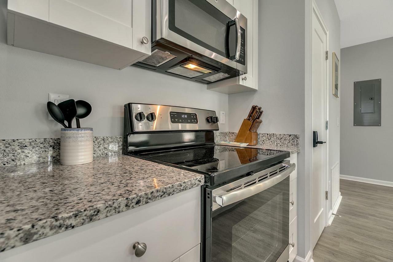 Appartement New 3/2 Duplex Minutes From Heart Of Tampa -Unit B Extérieur photo