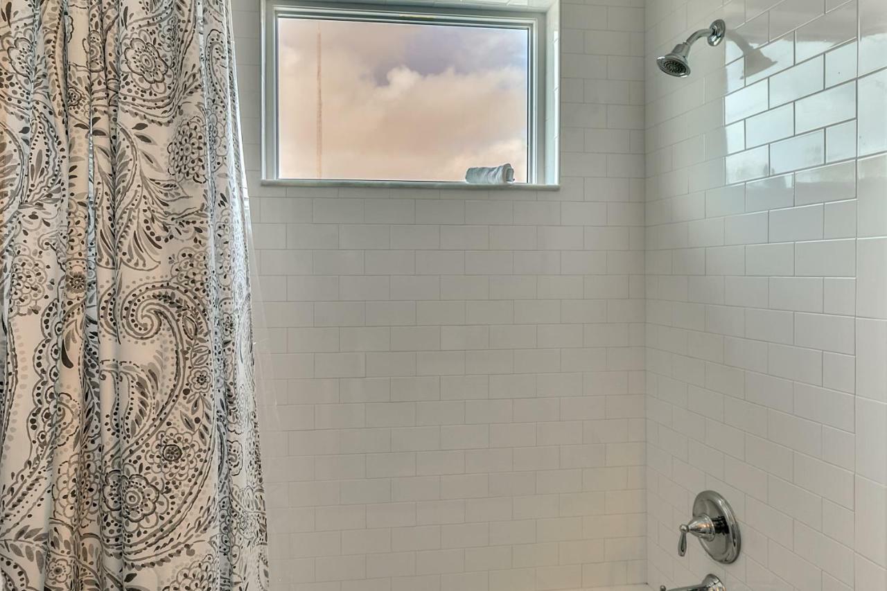 Appartement New 3/2 Duplex Minutes From Heart Of Tampa -Unit B Extérieur photo