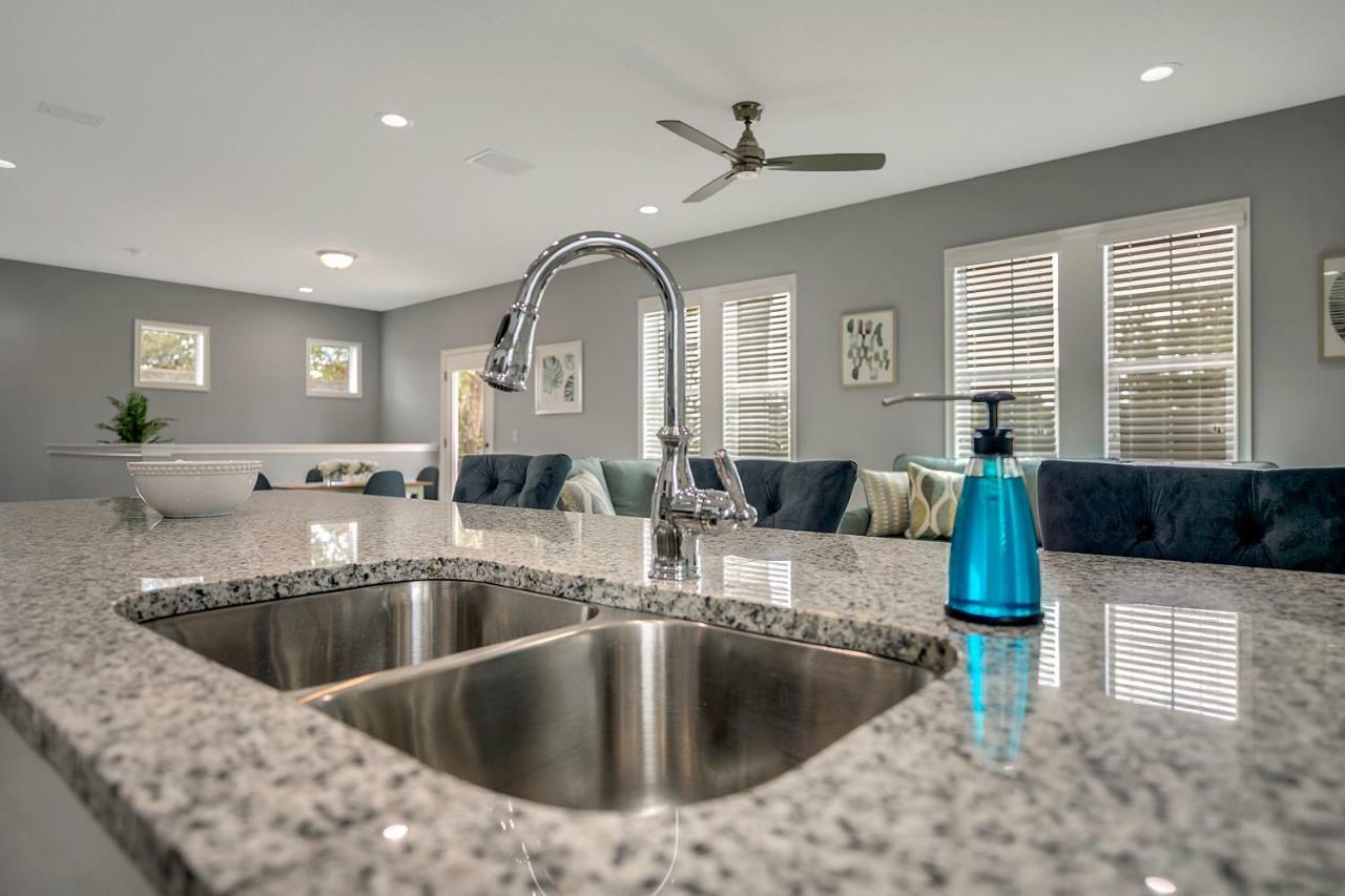 Appartement New 3/2 Duplex Minutes From Heart Of Tampa -Unit B Extérieur photo