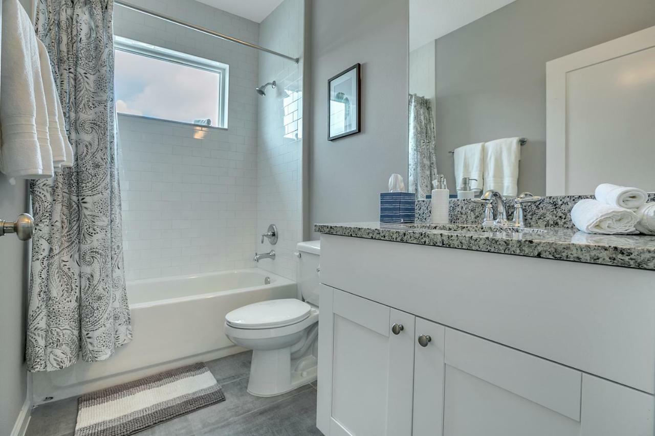 Appartement New 3/2 Duplex Minutes From Heart Of Tampa -Unit B Extérieur photo